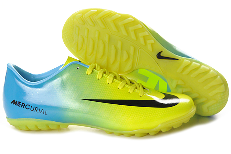 Boys Nike IV TF Football Boots