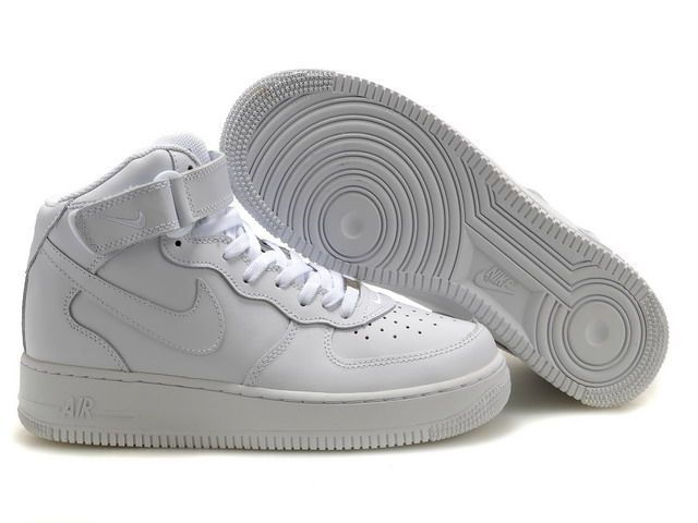 Nike Air Force 1'07 Shoes
