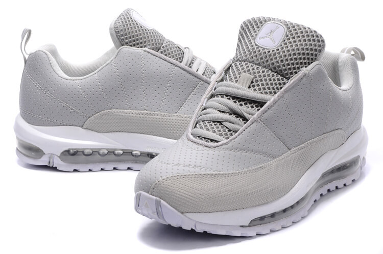 Jordan CMFT Max Air 12
