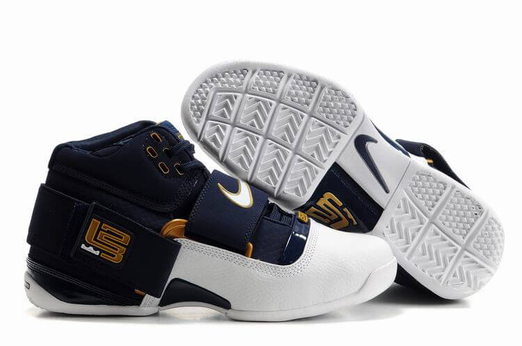 Nike Air Max Lebron 4.5