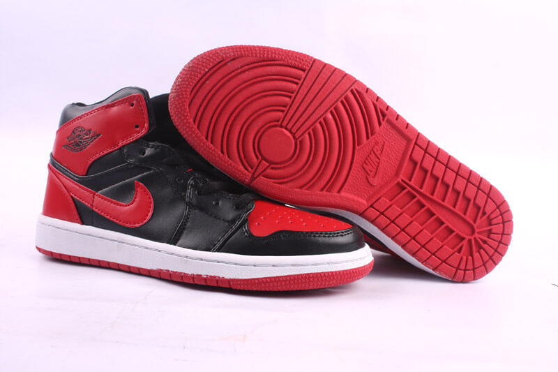 Air Jordan 1 Retro 2011 New