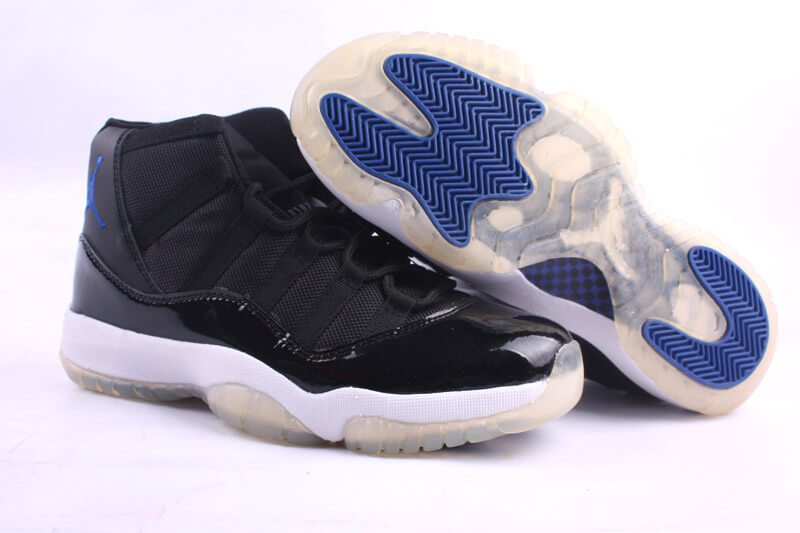 Air Jordan 11 Retro 2010