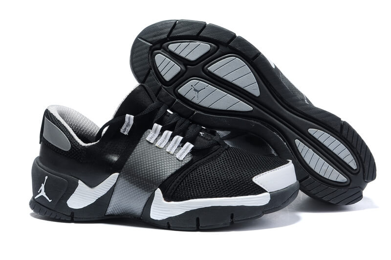 Jordan Alpha Trunner